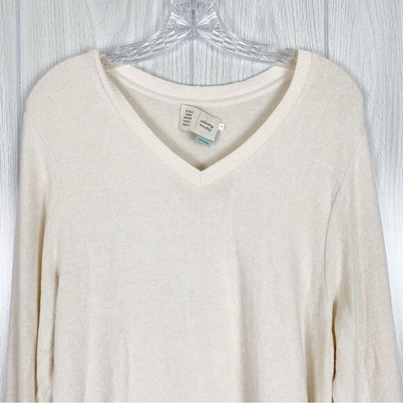 Saturday Sunday | Ivory Hacci Tunic V-Neck Sweater Size XSmall - Picture 3 of 11